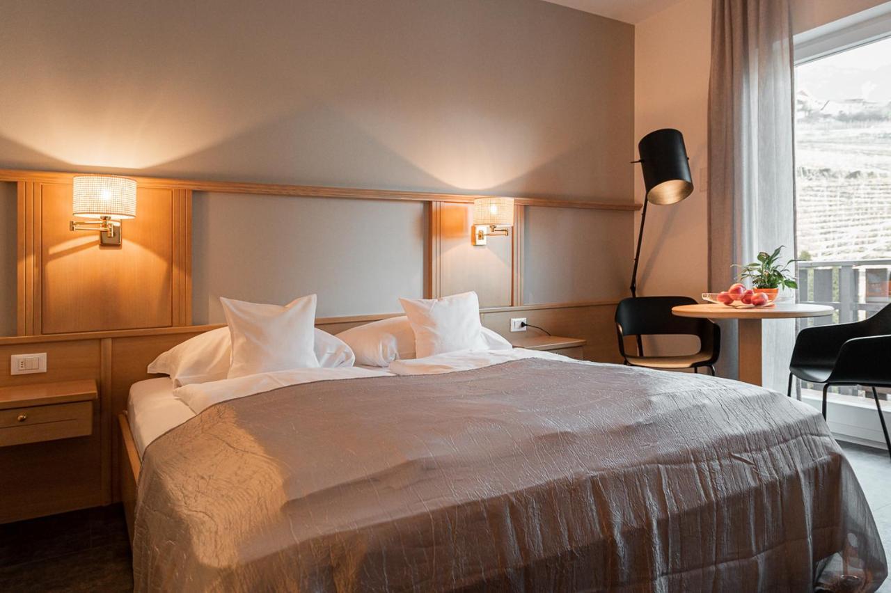 Apartmenthotel Ritterhof Suites & Breakfast Schenna Exterior photo